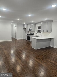 Building Photo - 135 N 15th St