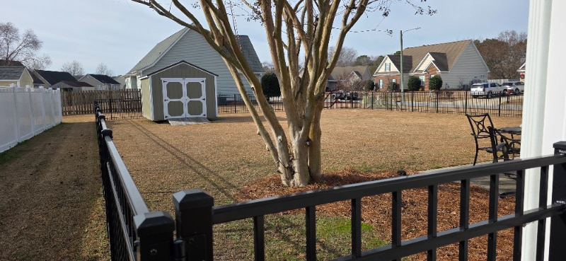 Building Photo - 329 Lafollette Dr