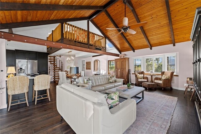 Building Photo - 731 Texas St