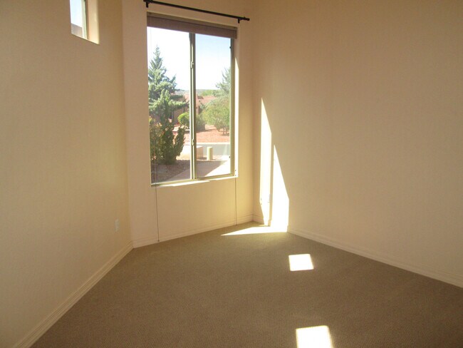 Building Photo - Unfurnished, 1-year long-term rental