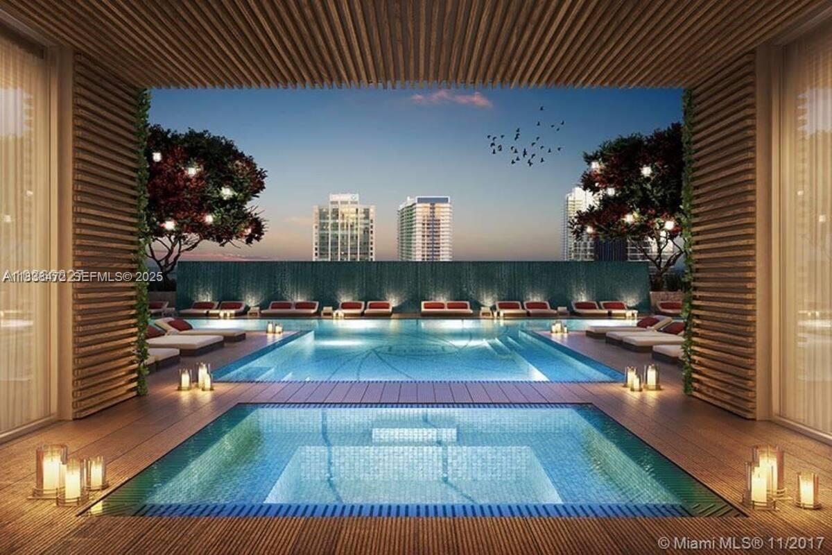 Building Photo - 1080 Brickell Ave