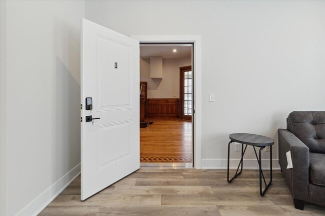 Building Photo - 1164 Terrace St