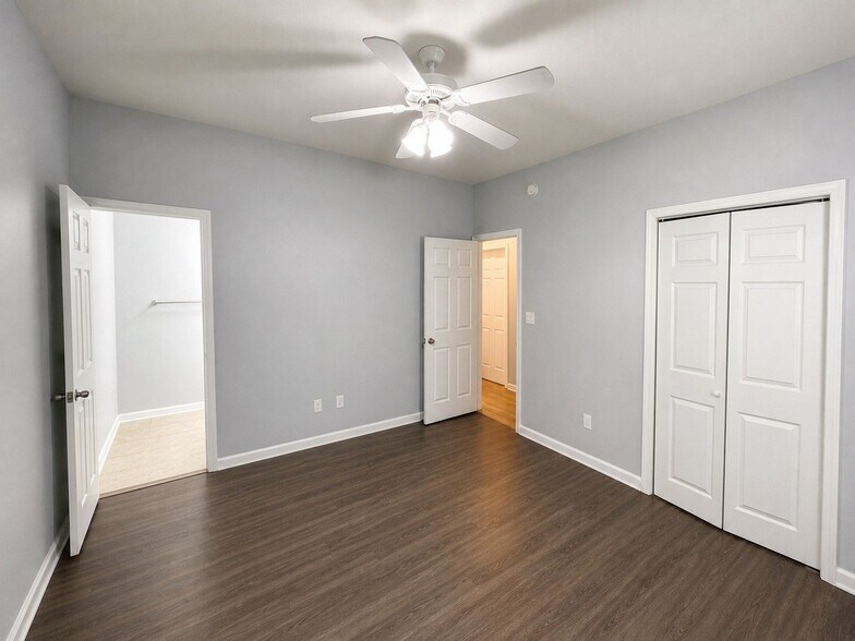 Building Photo - 1020 Chevis St