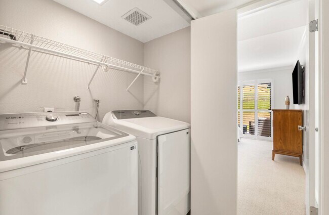 Building Photo - 72499 Desert Flower Dr