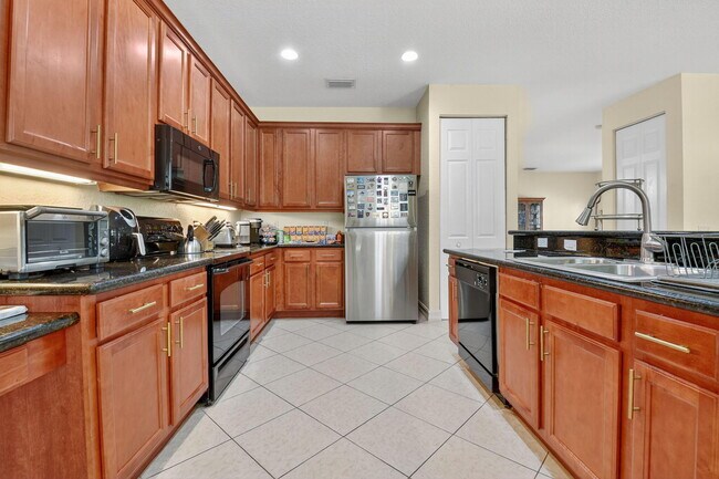 Building Photo - 8951 Morgan Landing Way