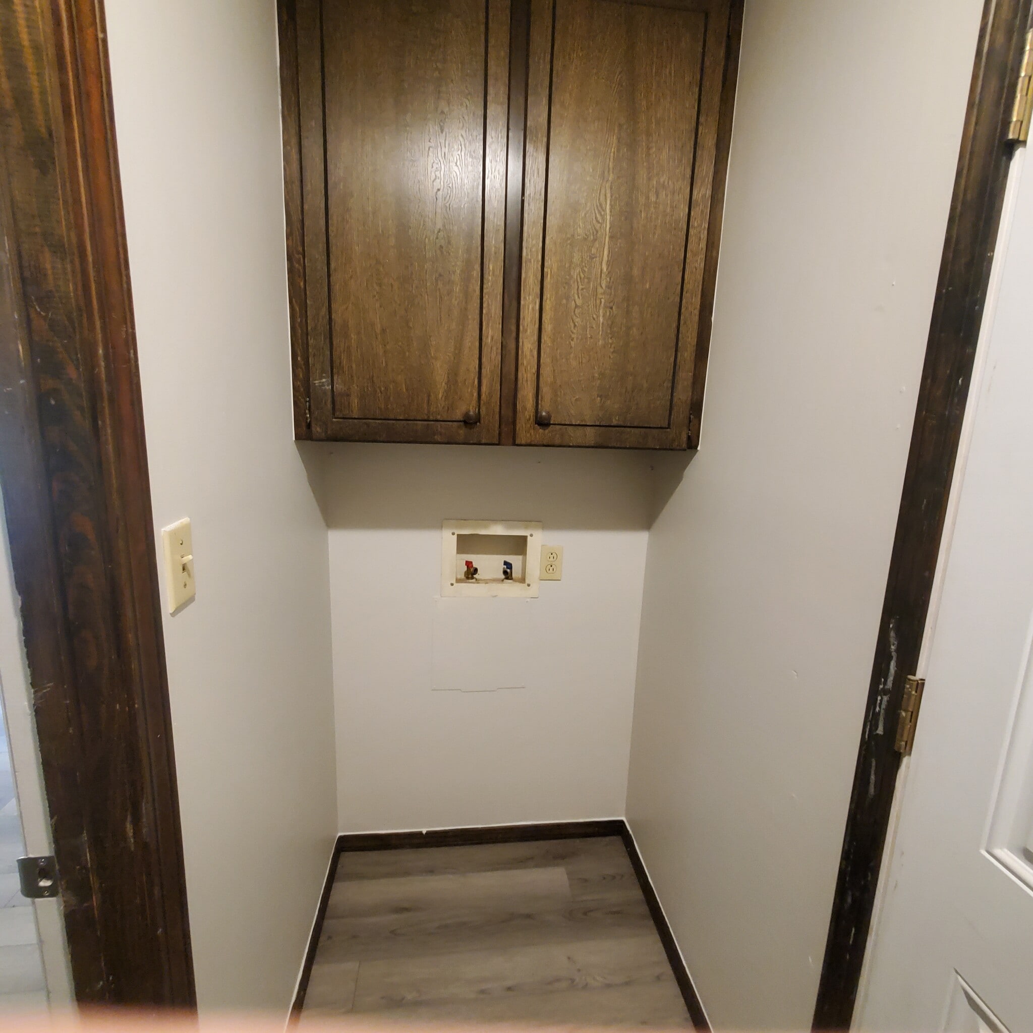 Laundry room - 2016 W Jefferson St