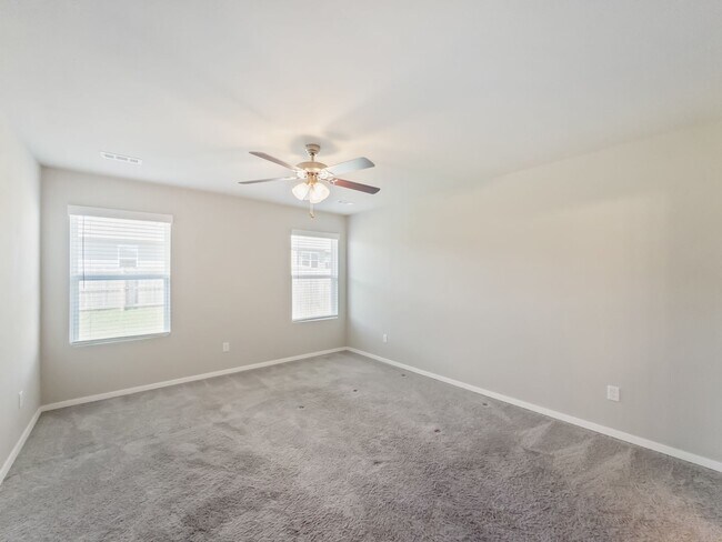 Building Photo - New 4-Bedroom Home for Rent with Granite C...