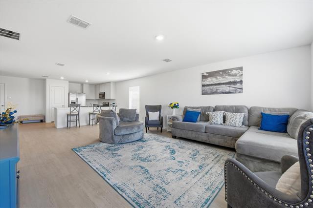 Building Photo - 2913 Tooley Dr