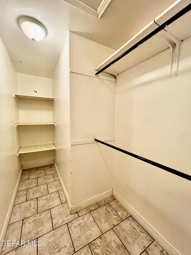 Building Photo - 14624 Eston Pl