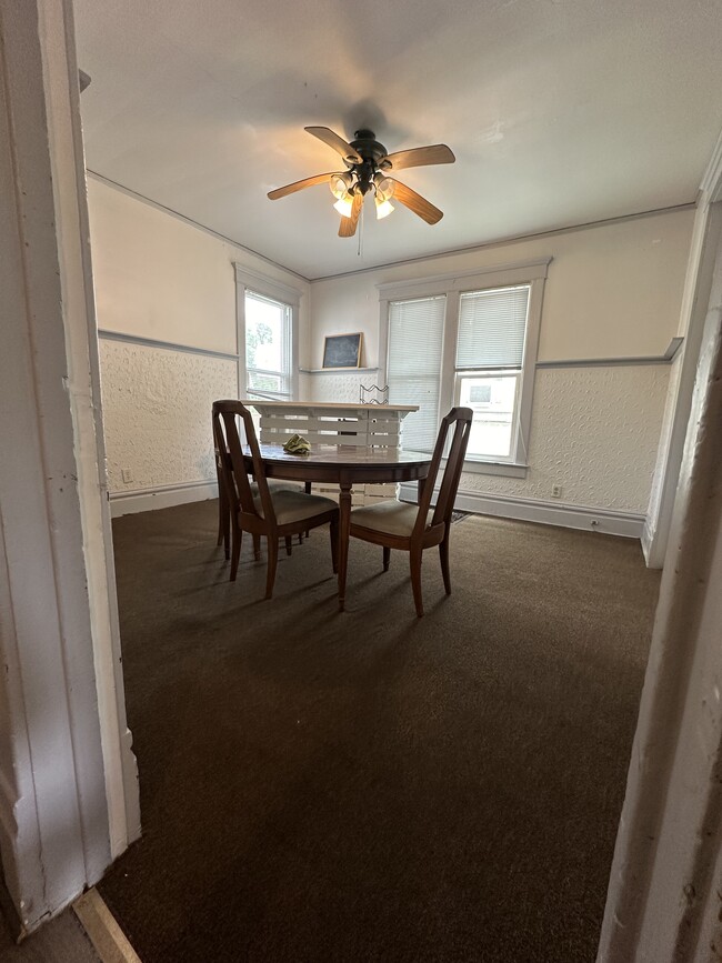 Dining Room - 506 N Institute Pl