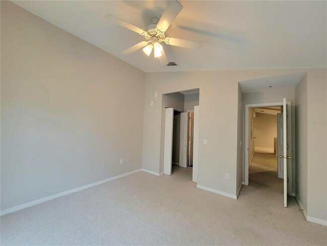 Building Photo - 844 Grand Regency Pointe