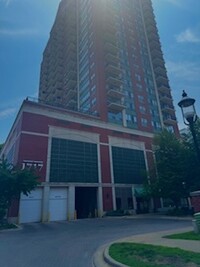 Building Photo - 1717 S Prairie Ave