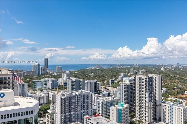 Building Photo - 88 SW 7th St