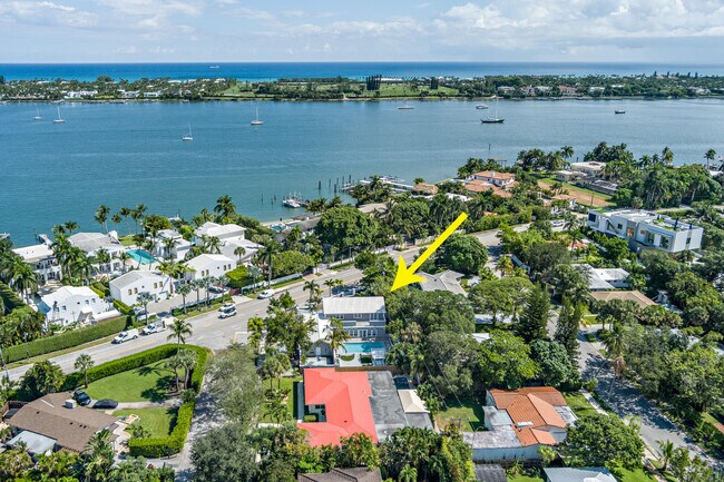 Building Photo - 3517 N Flagler Dr