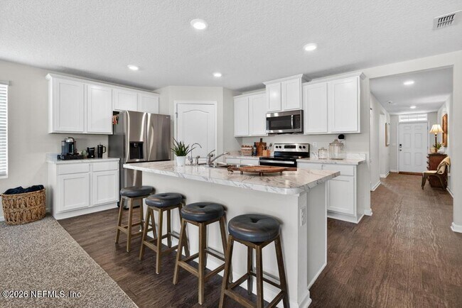Building Photo - 75644 Bridgewater Dr
