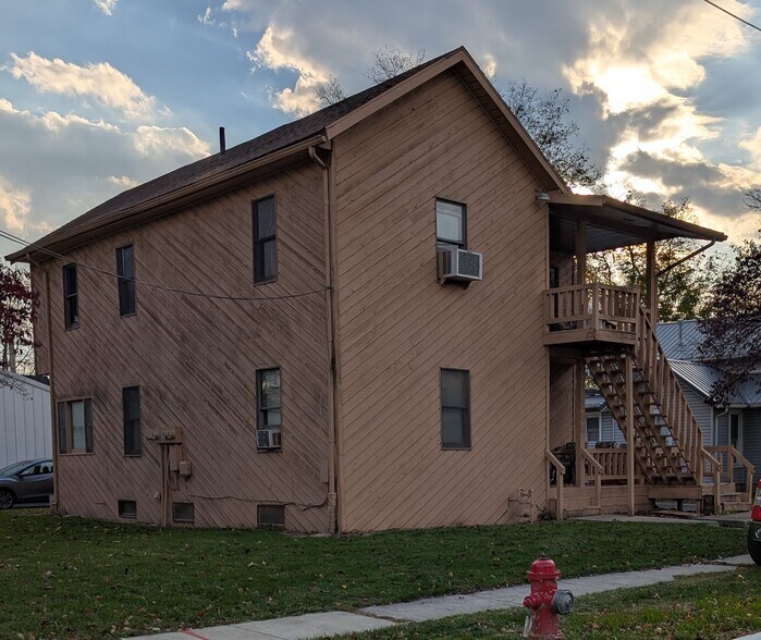 135 1/2 Midland Ave - 135 Midland Ave