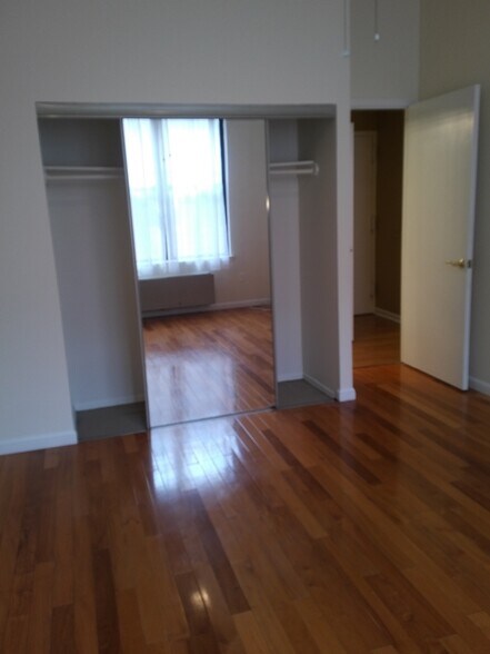 Second Bdrm with Mirrored Double Door Closet - 111 Mulberry St
