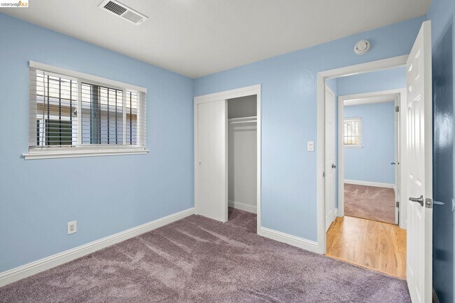 Building Photo - 172 William Way