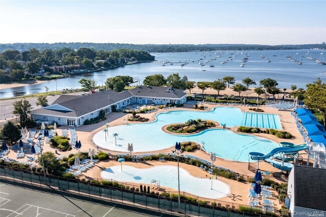 Building Photo - 59 Hickory Rd