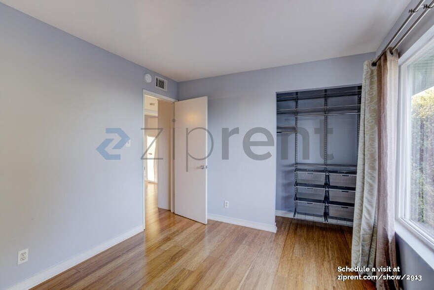 Building Photo - 3648 Gilbert Ct