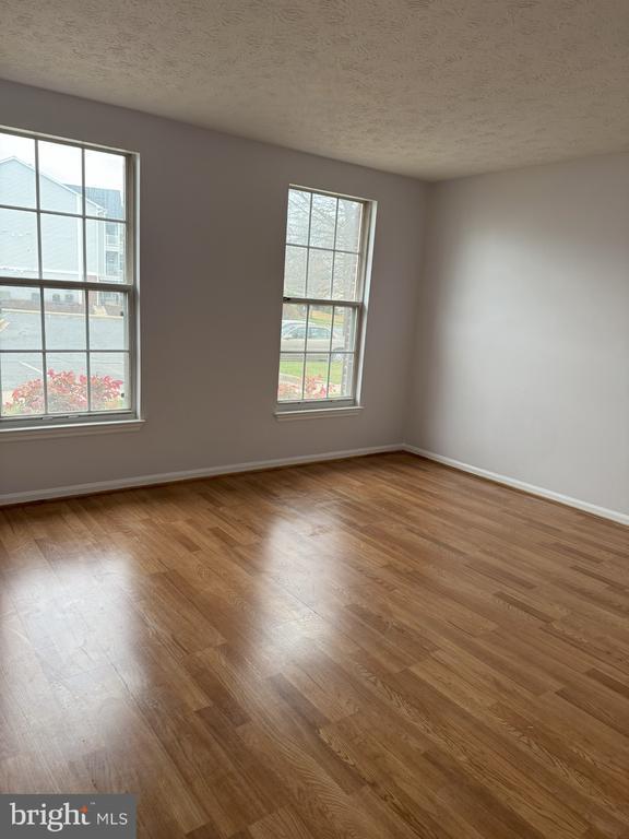 Building Photo - 621 Himes Ave