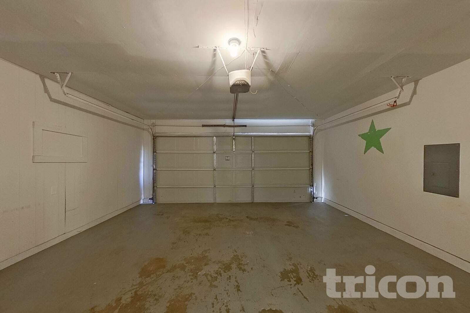 Building Photo - 161 Hunter Dr