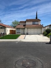 Building Photo - 3908 Jerabek Ct