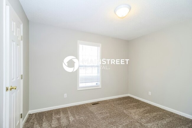 Building Photo - 3 Bedroom Pet-Friendly Home in Lexington, ...