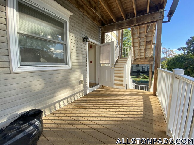 Building Photo - 9 Gardner Terrace