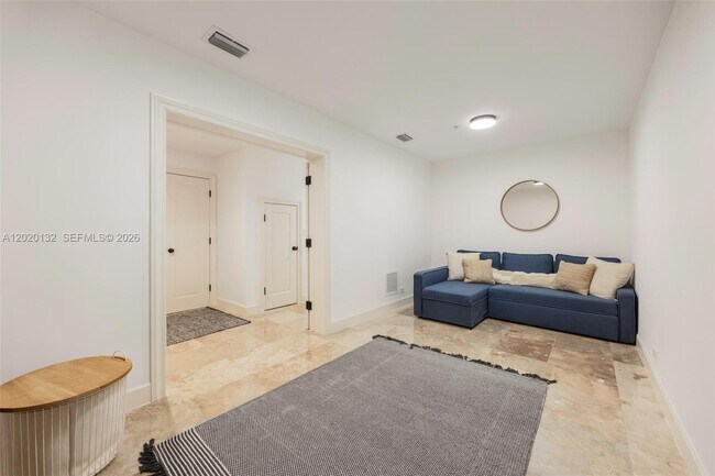 Building Photo - 7430 SW 56th Ct