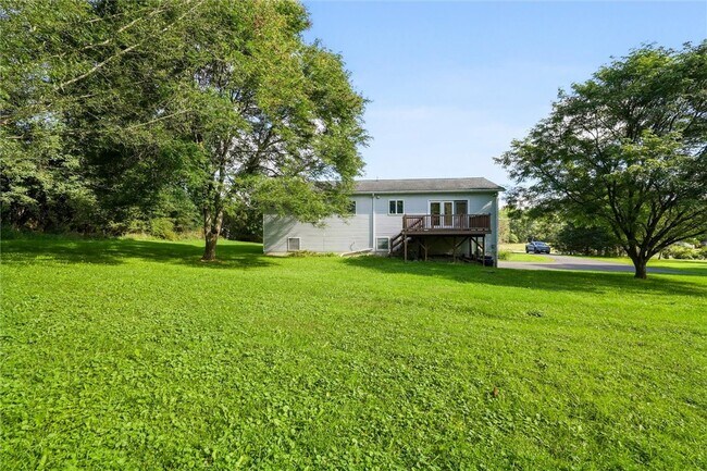 Building Photo - 7151 Podunk Rd