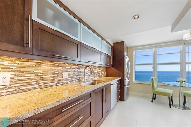 Building Photo - 4280 Galt Ocean Dr