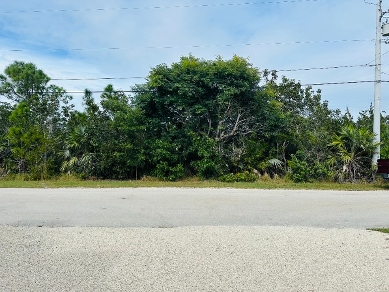 Building Photo - 29822 Frostproof Rd