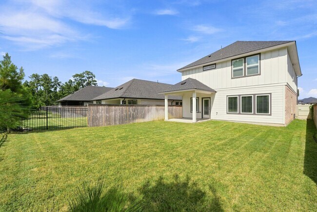 Building Photo - 17430 Rosette Grass Dr