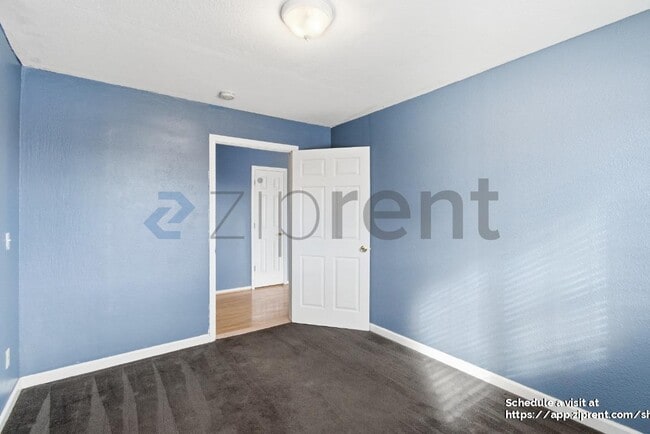 Building Photo - 6240 Klikitat Ct