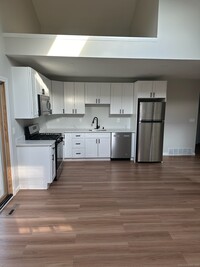 Building Photo - 585 Horton Hill Rd