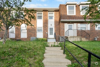 Building Photo - 2711 St Francis Dr