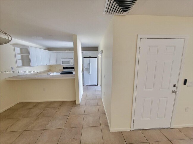 Building Photo - 3227 32nd Way