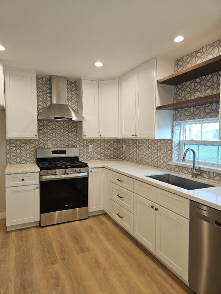 Building Photo - 4319 Baynard Dr