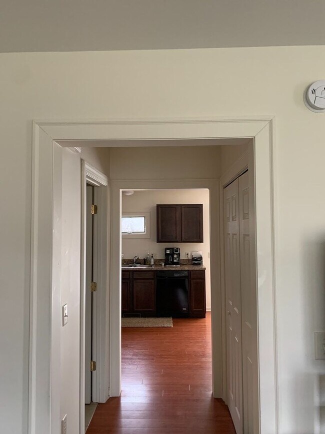 Building Photo - Charming 2-Bedroom Duplex for Rent in Brid...