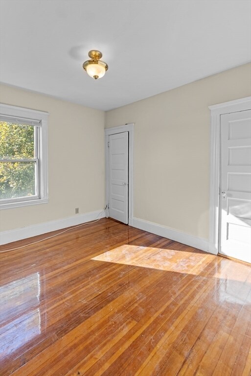 Building Photo - 44 Speedwell St