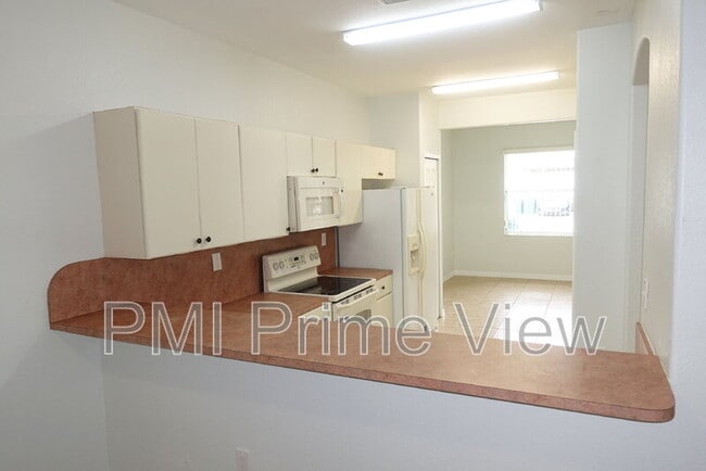 Building Photo - 9174 SW 152nd Path
