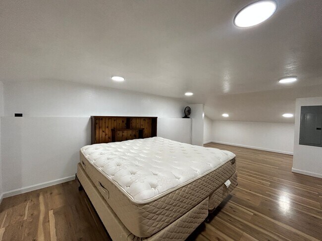 Building Photo - 505 Camas Creek Loop