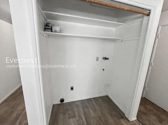 Building Photo - 2510 Jefferson St