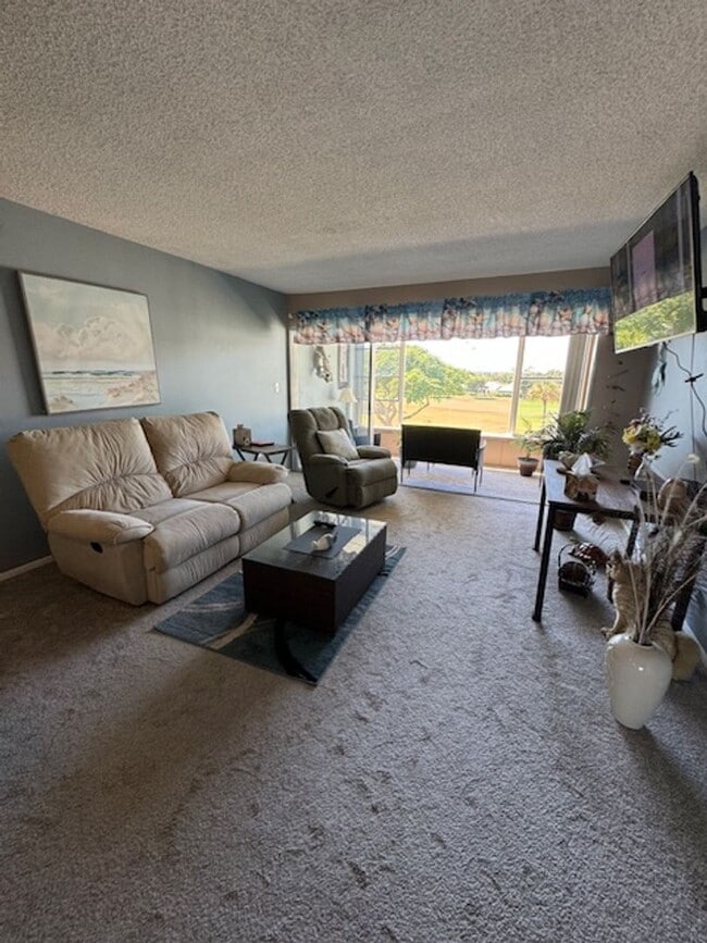 Building Photo - 1 bedroom 1 bathroom Seasonal rental in Seven Lakes