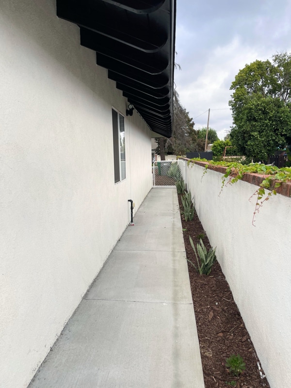 Building Photo - 12080 Silicon Ave