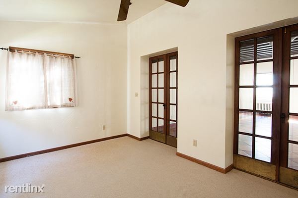 Building Photo - 3 br, 2 bath House - 3848 Country Club Place