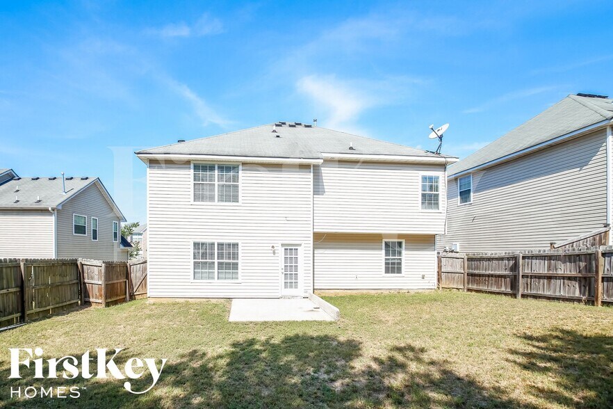 Building Photo - 483 Baywood Way