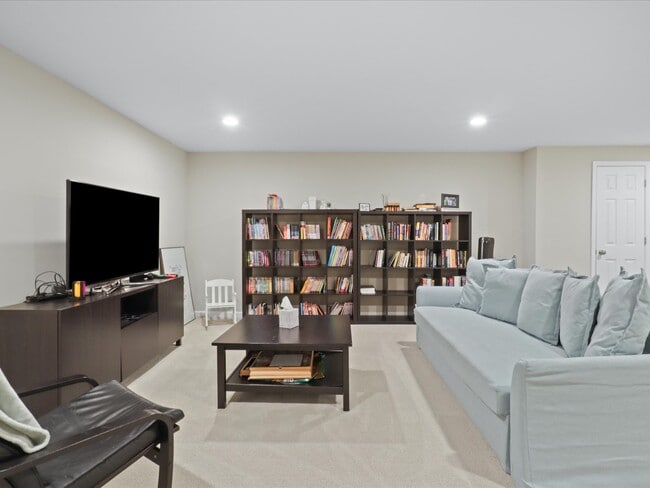 Building Photo - 11159 Conestoga Ct