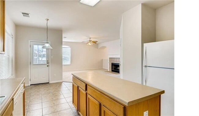 Building Photo - 1821 Briarton Ln N